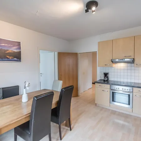 Ski-n-lake Apartment *