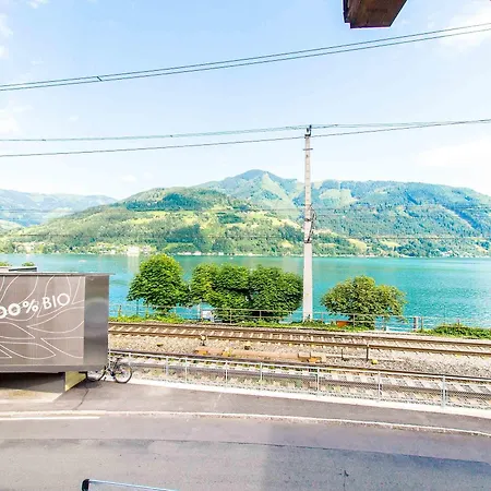 Ski-n-lake Apartament *