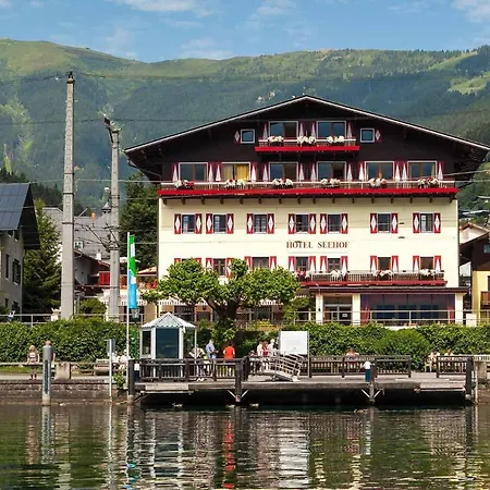 Ski-n-lake