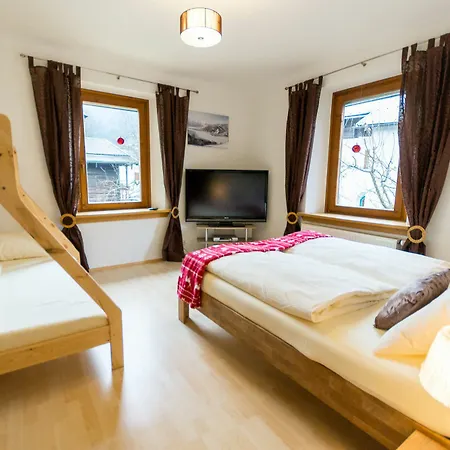 Апартаменты Ski-n-lake City Целль-ам-Зе