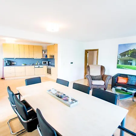 Ski-n-lake Apartament *