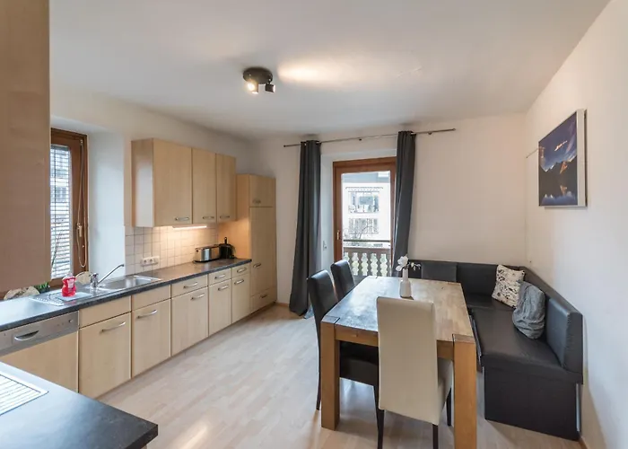 Ski-n-lake City * Zell am See