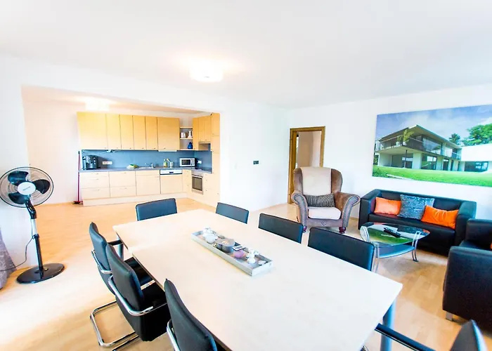 Ski-n-lake City Appartement *